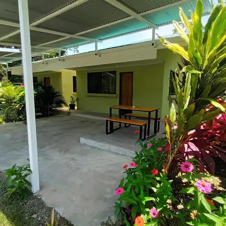 Serenity Houses Cahuita Exterior photo